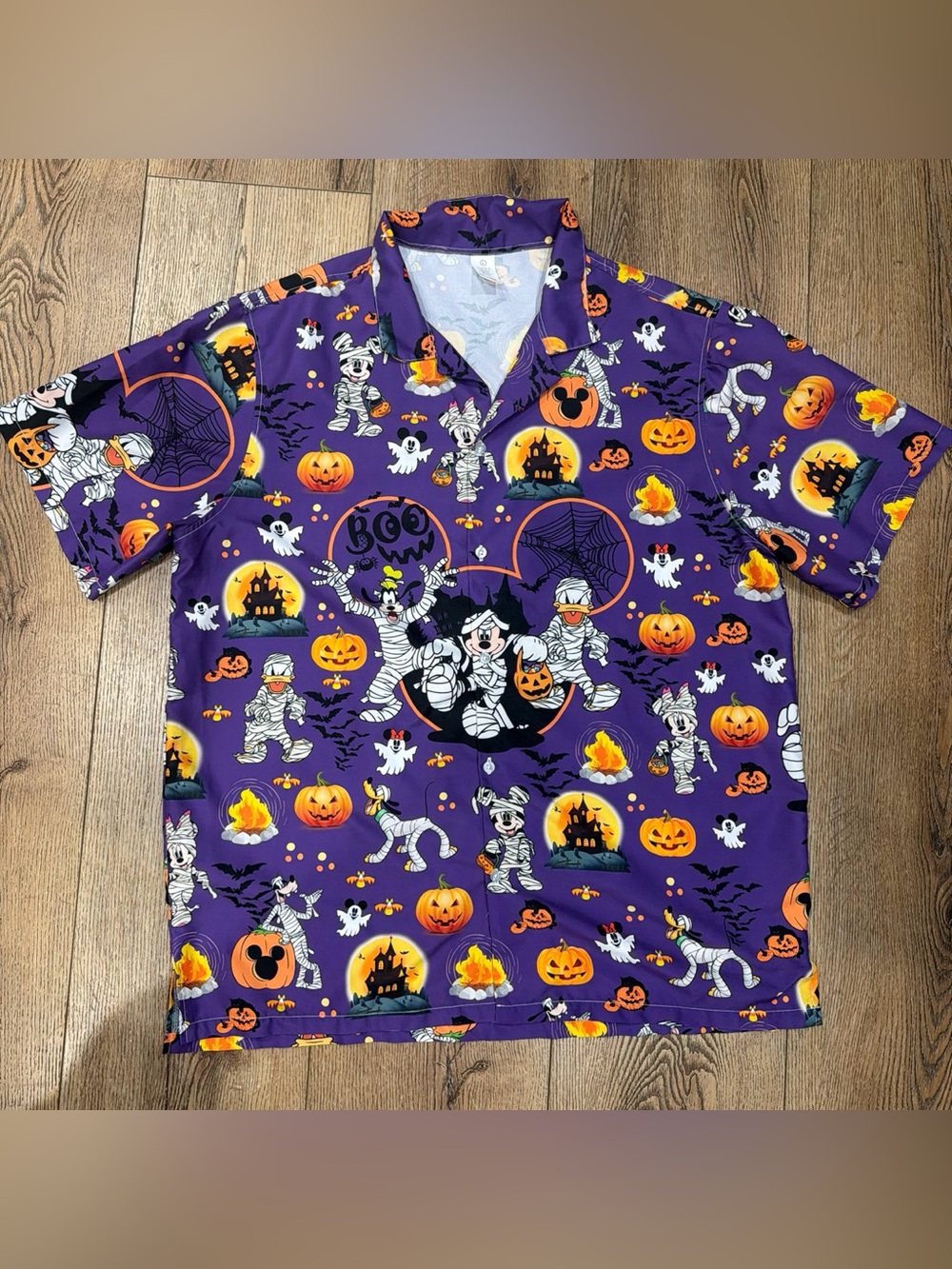 one clothing Purple Halloween Print Button-Down Shirt with Orange Accents